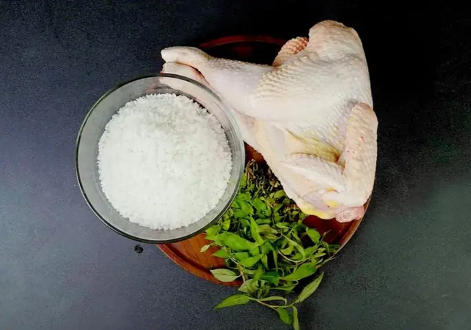 Chuẩn bị nguyên liệu và dụng cụ