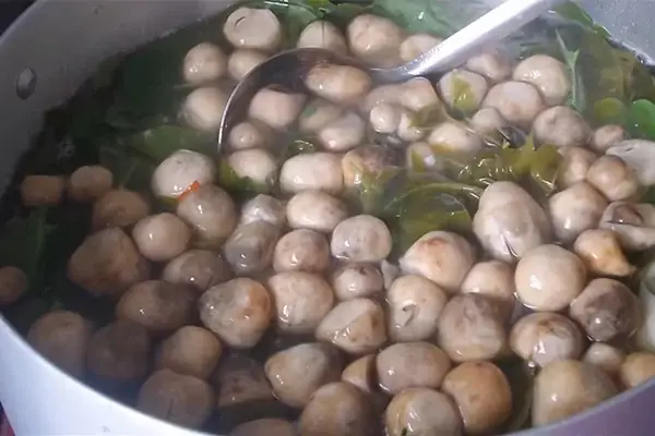 Nấu lẩu Nấu lẩu