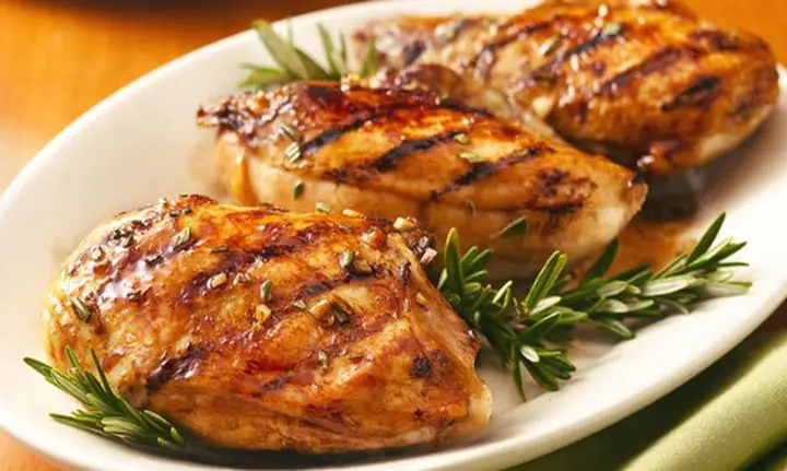 Ức Gà Phi Lê Nướng