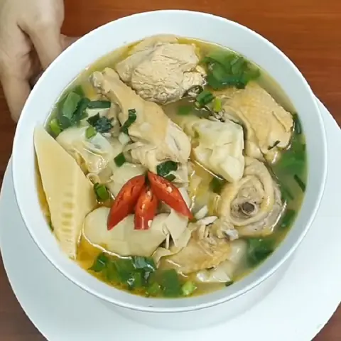 Ăn gà nấu xáo măng có tác dụng gì đối với sức khoẻ