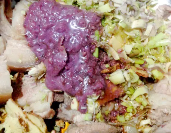 1. Sườn non nấu giả cầy