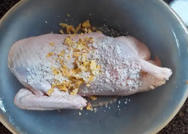 Vịt Giả Cầy Thơm, Thịt Vịt Chín Mềm, Ngọt Đậm Đà. Cách Nấu Vịt Giả Cầy Đơn Giản, Dễ Nấu, Dễ Làm Và Nguyên Liệu Không Quá Cầu Kỳ, Phức Tạp.