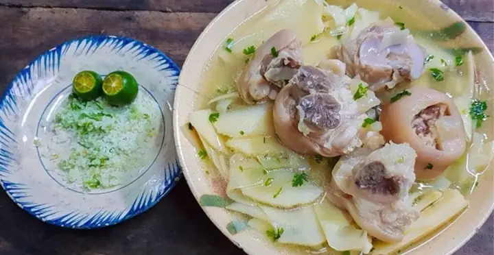 Mẹo Để Nấu Món Giò Heo Hầm Măng Khô Ngon Hơn