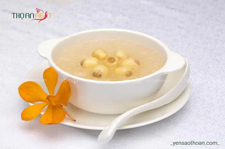 2. Yến chưng hạt sen an thần, giảm stress 2. Yến chưng hạt sen an thần, giảm stress