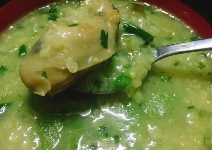 2. Cách nấu cháo hàu ngon nhất với rau cải