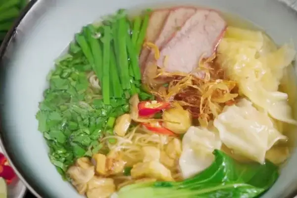 Cách Nấu Hoành Thánh Lá Chay: Món Ăn Thanh Đạm Dễ Làm Cách Nấu Hoành Thánh Lá Chay: Món Ăn Thanh Đạm Dễ Làm