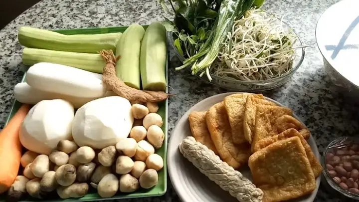 Nguyên Liệu Làm Hủ Tiếu Chay