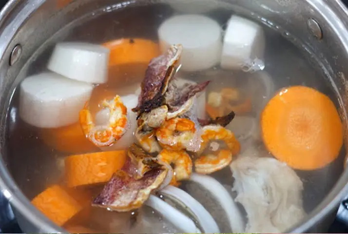 Các Bước Làm Món Hủ Tiếu Khô