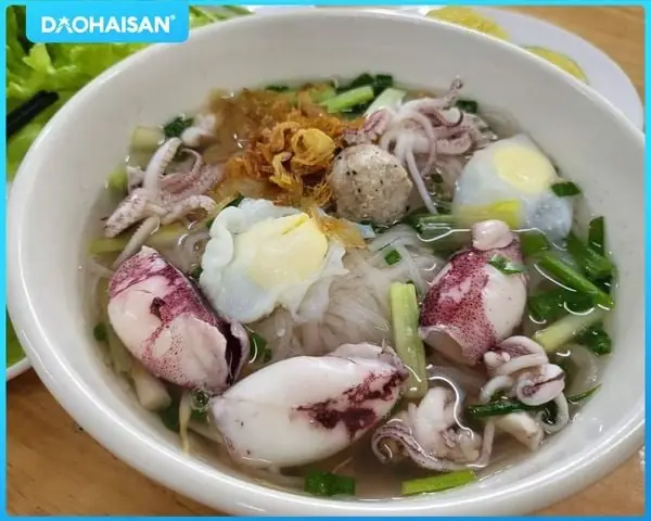 Chuẩn Bị Nguyên Liệu Nấu Hủ Tiếu Mực Chuẩn Bị Nguyên Liệu Nấu Hủ Tiếu Mực