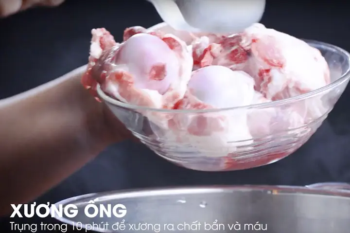 Cách làm hủ tiếu Nam Vang