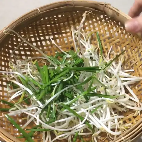 2 cách nấu há»§ tiếu vá»t má»m ngon hấp dẫn không hôi dá»
là m tại nhà 2 cách nấu há»§ tiếu vá»t má»m ngon hấp dẫn không hôi dá»
là m tại nhÃ