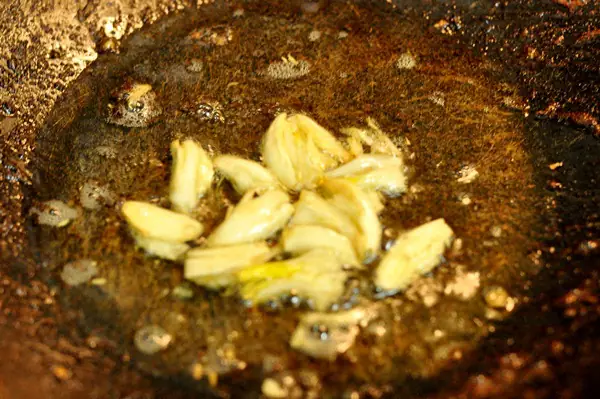 Äá» làmmón bò lúc láº¯csiêu ngon táº¡i gia mà không cáº§n pháº£i thành thá»¥c nhiá»u kÄ© nÄng cháº¿ biáº¿n. ÄÆ¡n giáº£n chá» cáº§n báº¡n xem công thá»©c bên dÆ°á»i, mua Äá»§ các loáº¡i nguyên liá»u cáº§n náº¥u và làm theo các bÆ°á»c mà mình hÆ°á»ng dáº«n là có ngay món ngon cho cáº£ nhà thÆ°á»ng thá»©c vào ngày thá»© 3 vui váº».