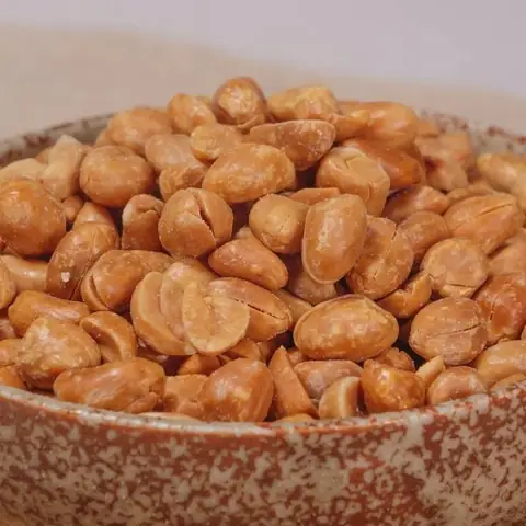 Nguyên Liệu Để Làm Món Lạc Rang Tỏi Ớt