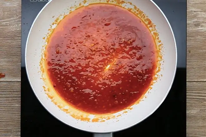 Làm nước sốt sa tế Làm nước sốt sa tế