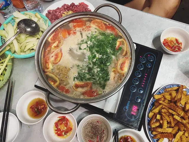 Nhà Hàng Anh Đào – Lẩu Cá Khoai Đậm Vị Truyền Thống