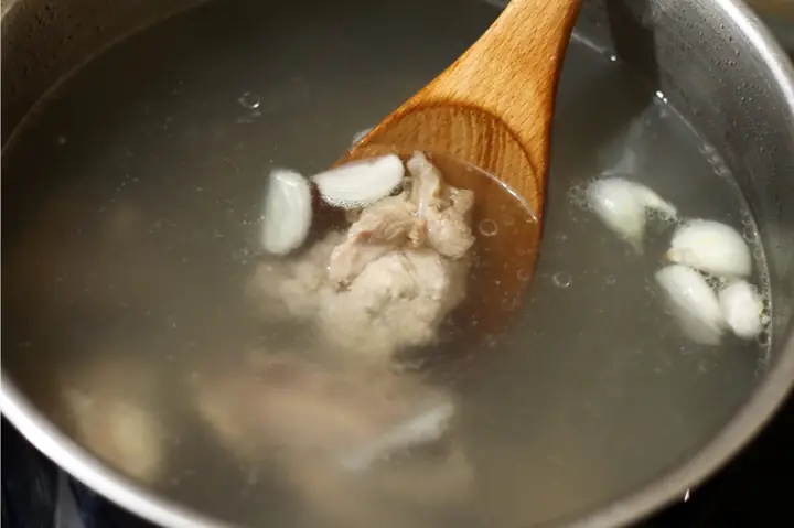 Chi Tiết Cách Nấu Lẩu Măng Chua Diêu Hồng