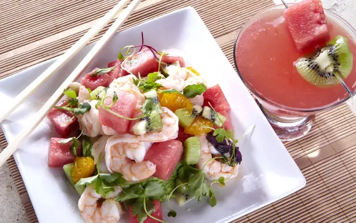 Úy Mèn Ơi, Dưa Hấu Mà Chua Cay Mặn Ngọt, Ngon Lạ Lùng