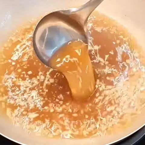 Nấu nước lẩu Nấu nước lẩu