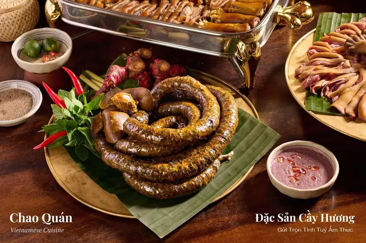 Chao Quán không phải là một địa chỉ xa lạ với những tín đồ ẩm thực Hà thành. Nơi đây có vô vàn những món ăn ngon khiến cho các thực khách say lòng. Trong đó, lẩu cầy hương là một trong những món nhất định phải thưởng thức một lần.