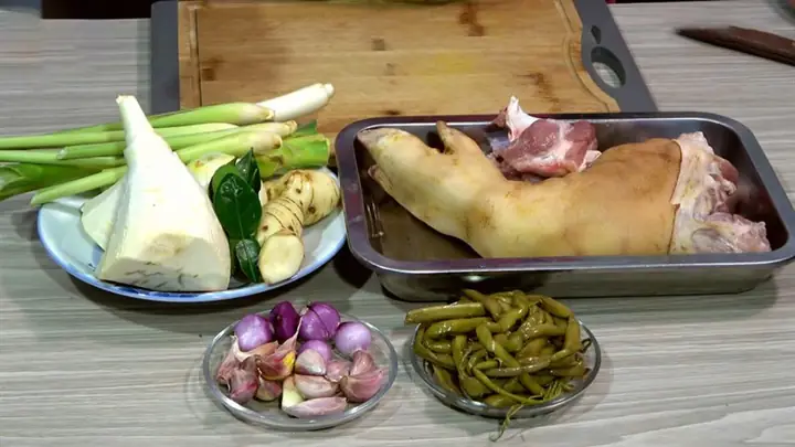 Rau móp là gì? Rau móp chua mua ở đâu?