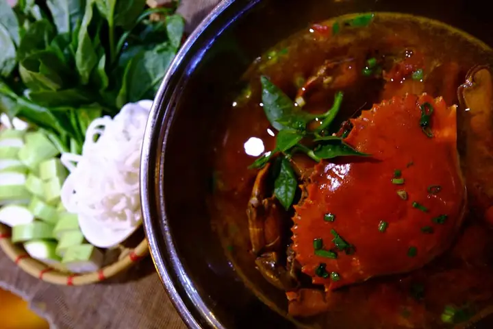 cách nấu lẩu cua biển rau rút cách nấu lẩu cua biển rau rút