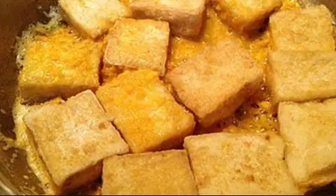 Bước 2: Rán Đậu Bước 2: Rán Đậu