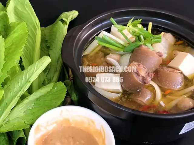 Cách nấu lẩu đuôi bò hầm thuốc bắc