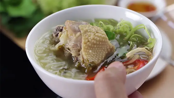 3cách Nấu Lẩu Gà Lá Giang