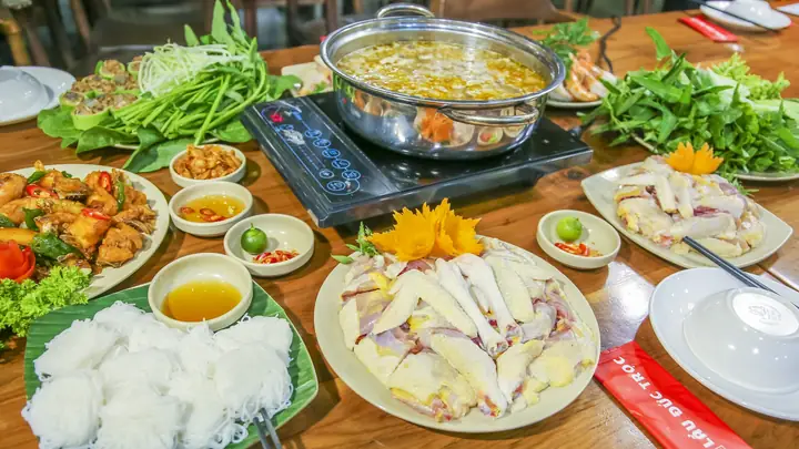 cách nấu lẩu gà cua đồng