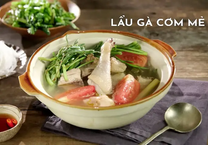 Lẩu Gà Nấu Mẻ