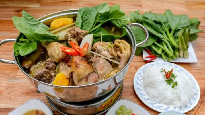 Cách nấu lẩu gà nòi