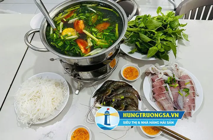 1. Chuẩn bị nguyên liệu cho món lẩu mực lá é ngon chuẩn vị