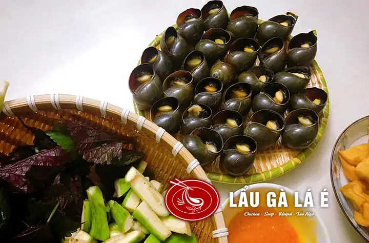 📌 Bước 3: Dọn và thưởng thức