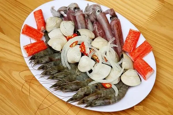 Sơ Chế Các Nguyên Liệu Nấu Lẩu Thái