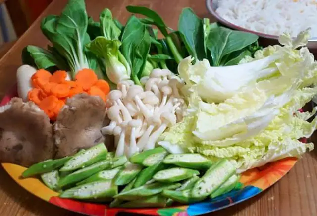 Cách nấu lẩu thập cẩm tại nhà