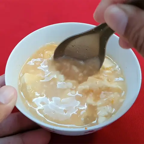 Sơ chế và ướp heo quay với chao