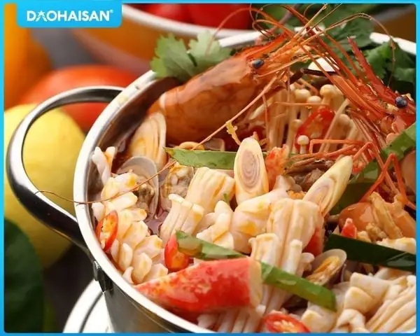 Dinh Dưỡng Món Lẩu Tôm Càng Xanh