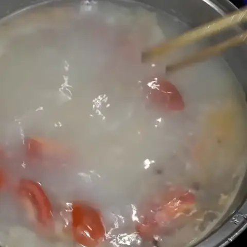 Nấu nước dùng mẻ Nấu nước dùng mẻ