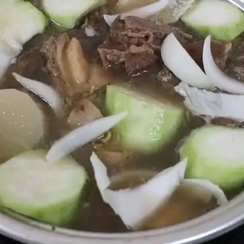 Nấu lẩu thịt trâu hầm sả Nấu lẩu thịt trâu hầm sả