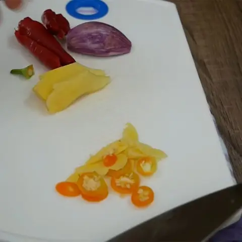 Sơ chế các nguyên liệu khác