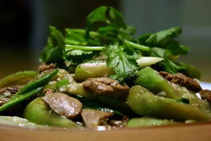 Hướng dẫn cách làm món mướp xào lòng gà Hướng dẫn cách làm món mướp xào lòng gà