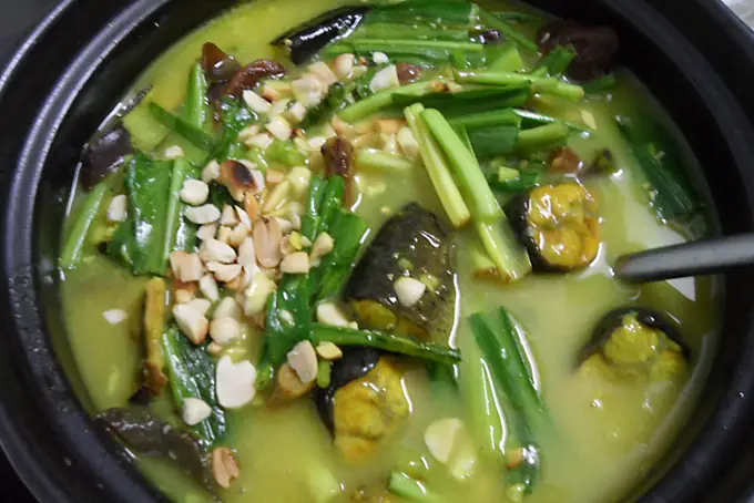 3. Cách Làm Lẩu Lươn Lá Giang Thơm Ngon.