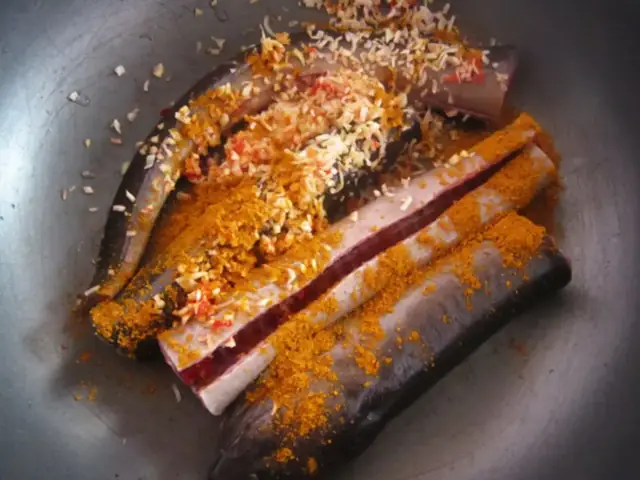 Sơ Chế Lươn Và Rau Củ Sơ Chế Lươn Và Rau Củ