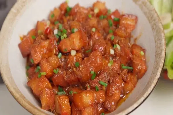 Công Thức Kho Thịt Mắm Ruốc