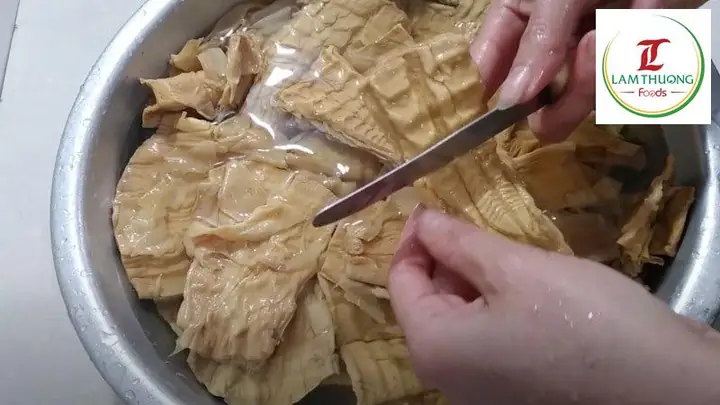 Chế Biến Món Măng Khô Xào