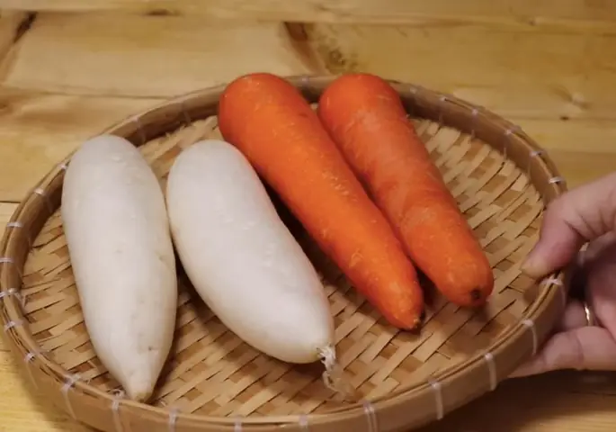 Sơ Chế Cải Chua, Củ Cải Và Cà Rốt