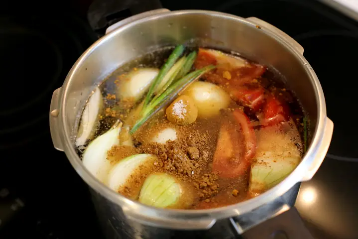 CÁCH LÀM MỲ BÒ ĐÀI LOAN CÁCH LÀM MỲ BÒ ĐÀI LOAN