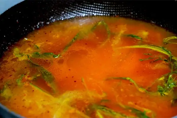 Bước 2: Công Thức Nước Mì Cay