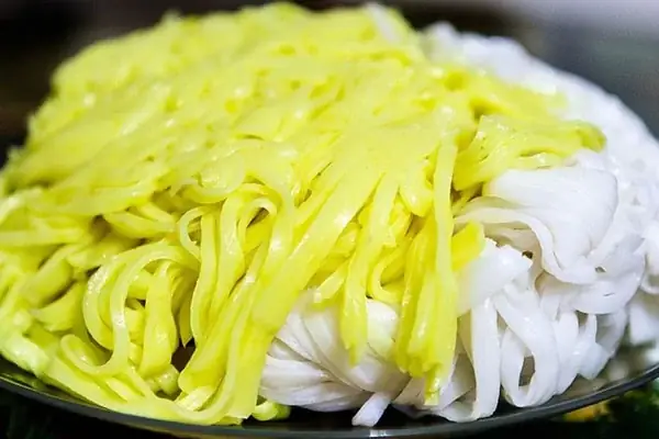 Cách chọn sợi mì Quảng ngon Cách chọn sợi mì Quảng ngon