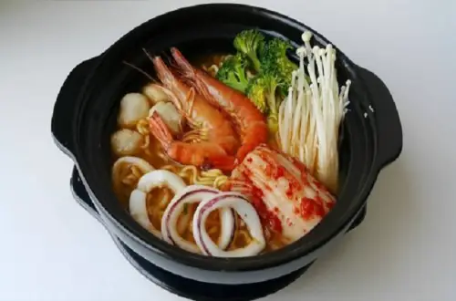 MÌ KIM CHI HẢI SẢN